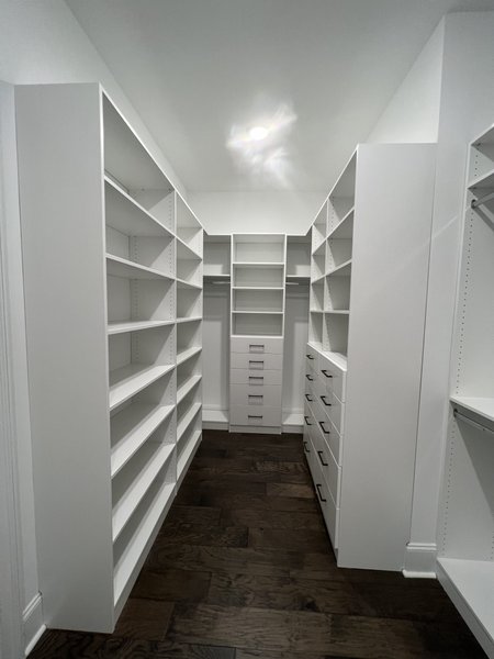 Walk-In Closet by The Closet Rehab